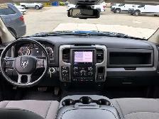 2022 Ram 1500 Express Quad Cab V6 | AS IS | 4X4 - Photo 7