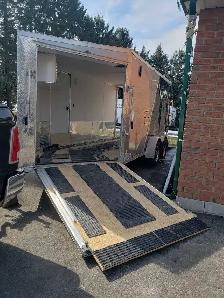 Trailer, Truck & Driver - Photo 2