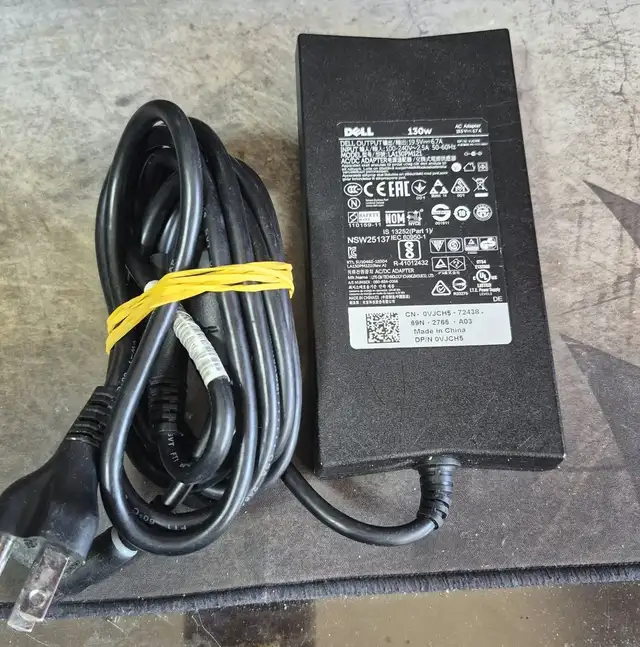 DELL 130W LAPTOP CHARGER – 7.4MM TIP – LA130PM121 – $20 OBO