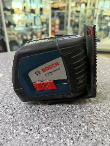 Bosch GLL 2-45 2 Line Red Laser Level Kit with Mount and case - Photo 2