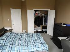 Furnished, PRIVATE Bath, Parking, Central, Immediate or Nov 01st - Photo 5