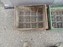 2  VINTAGE MILK CRATES - 1950'S / 60'S - Photo 3