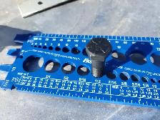 LARGE QUANTITY OF BOLTS LOCK WASHERS AND NUT - Photo 4
