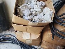 LARGE QUANTITY OF BOLTS LOCK WASHERS AND NUT - Photo 5