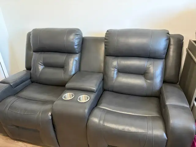 Divan en cuir véritable