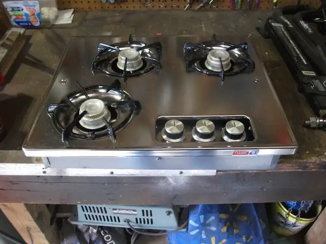 PROPANE COOKTOP