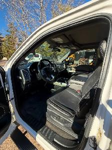 2017 Ford F-350 Lariat 6.7L Power Stroke Diesel – SRW Long Box - Photo 7