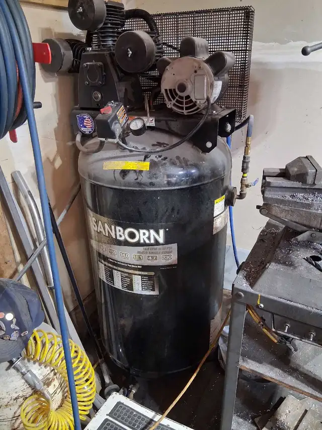 SANBORN 80 GALLON AIR COMPRESSOR