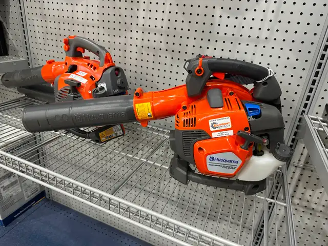 Husqvarna 525BX Leaf Blower