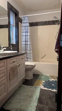 Room rent/share house in Country Estate home near Stony Plain - Photo 10