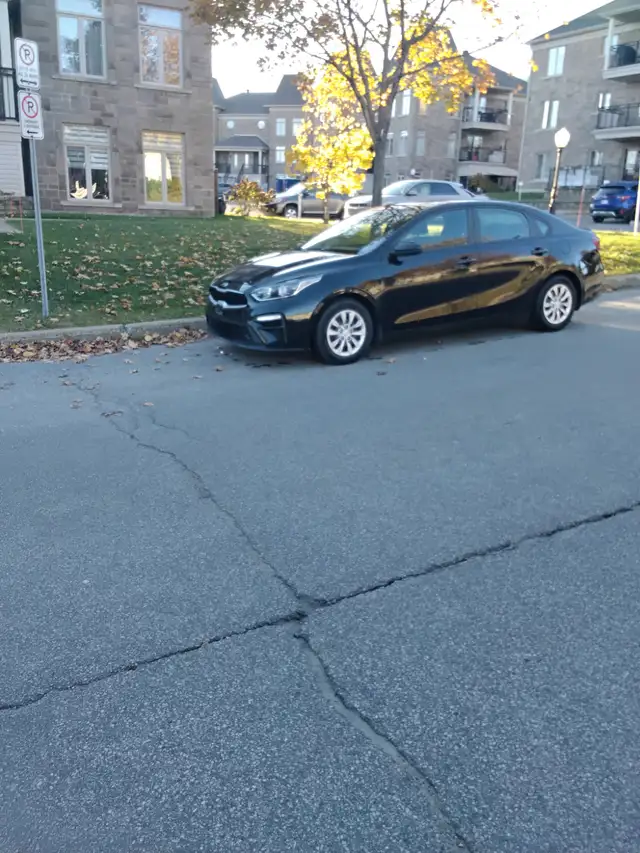 Kia forte 2019 bien équipé,  très propre bas mileage $14,995