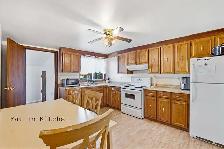 3 bedroom Family home is Available December 1st - Photo 3