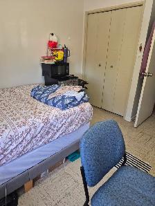 Room for Rent available Dec 1st $650 - Photo 3