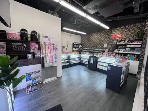 Vape Shop Staff Wanted – Now Hiring