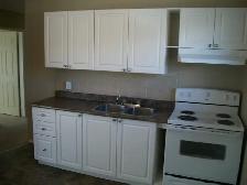 3 Bedroom House - Photo 9