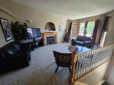 ROOM RENTAL - AVAILABLE NOW!