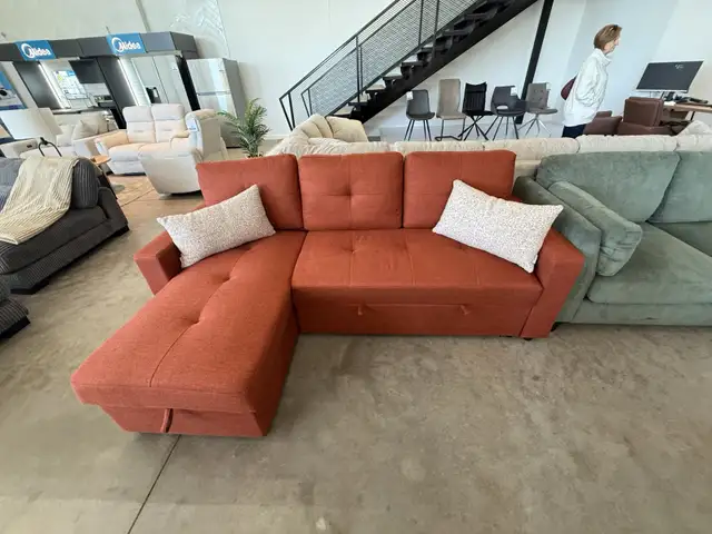 Sofas-lits et sectionnels convertibles — Brossard