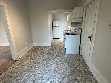 595 King St, Welland (9) - 1 Bedroom Apartment