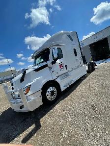 Hiring Class 1 Drivers - Photo 2