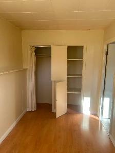 TWO BEDROOM BASEMENT SUITE - Photo 3