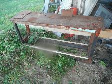 Welding table