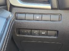 2025 Nissan Rogue - LOW MILEAGE, MINT CONDITION, CLEAN CARFAX - Photo 13