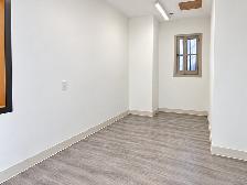 PRIME RETAIL SPACE FOR LEASE – DOWNTOWN BARRIE - Photo 14