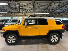 2010 TOYOTA FJ CRUISER 4X4 AUTOMATIC - Photo 2