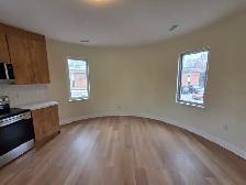 SPACIOUS & MODERN APARTMENTS FOR RENT IN PARRY SOUND! - Photo 2