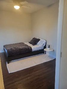room for rent Calgary Northwest - Photo 2