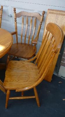 Dining Table and Chairs - Photo 7