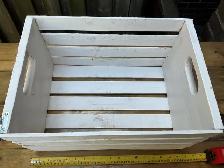 White Painted Wooden Storage Crate ! - Photo 2