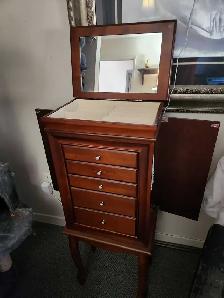 ANTIQUE JEWELRY CABINET BOWMANVILLE - Photo 4