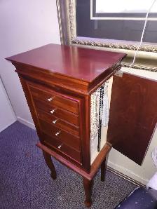ANTIQUE JEWELRY CABINET BOWMANVILLE - Photo 6