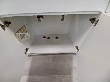 White Kitchen Cupboards - Photo 5