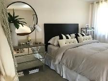Bright, Open Concept, Two-level Apartment - Photo 7