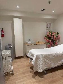 ✨ FULLY FURNISHED BEAUTY ROOM FOR RENT – VAUGHAN ✨ - Photo 3