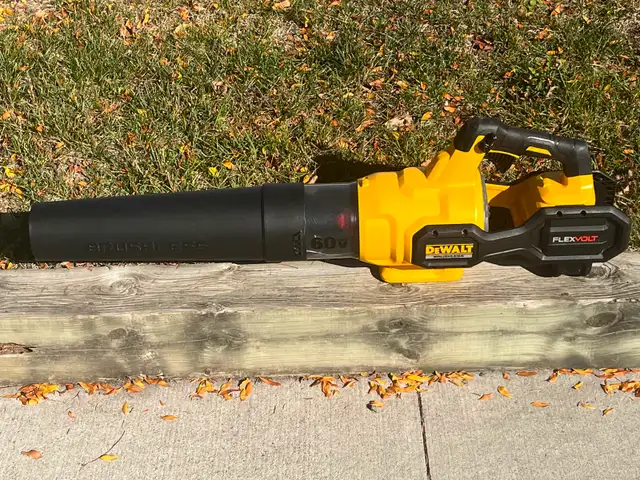 DEWALT 60V FLEXVOLT Cordless Leaf Blower