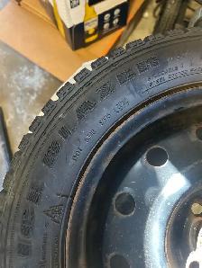 4x100mm snow tires and rims - Photo 3