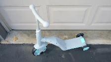 Kid's 3-Wheel Scooter