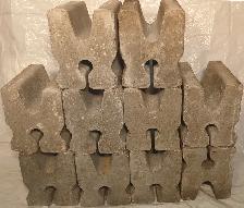 10 Blocs de béton pour abri d’auto style Tempo à Laval $45 negoc