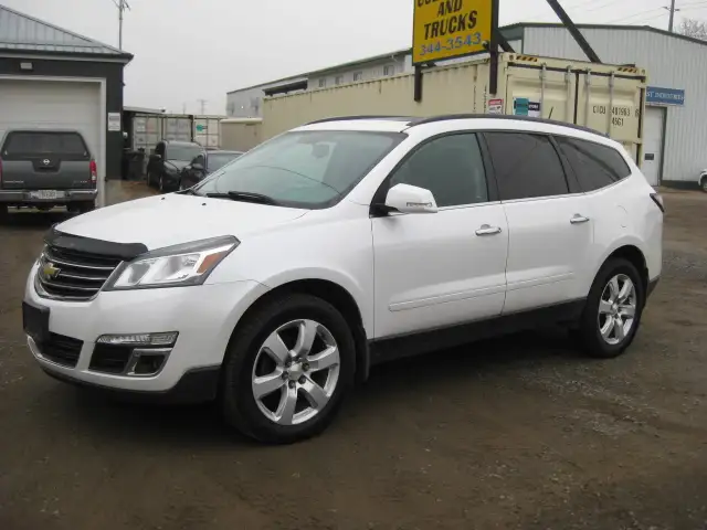 2017 CHEVROLET TRAVERSE LT AWD