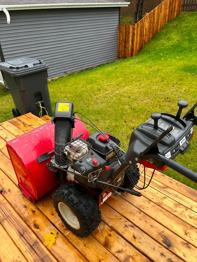 Yard works Snowblower