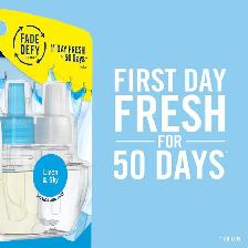 Febreze Odor-Eliminating Fade Defy PLUG Air Freshener - Photo 2
