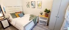 furnished room for rent —-near  lansdowne subway