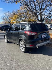 2013 Ford Escape TITANIUM  /  ONLY 129,000 KMS  /  PANO ROOF - Photo 3