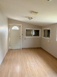 #928-5 ~ 1 Bedroom with H/W/P Included! $1250 Avail Nov 16th - Photo 4