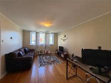 9A Kitchener Ave - Large ground level two bedroom apartment - Photo 2
