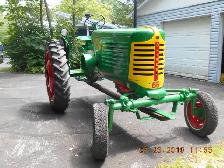 Tracteur Oliver Row Crop 66   1951