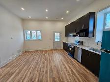 2 Bed 2 Bath Detached House Rent Kitchener - Photo 2